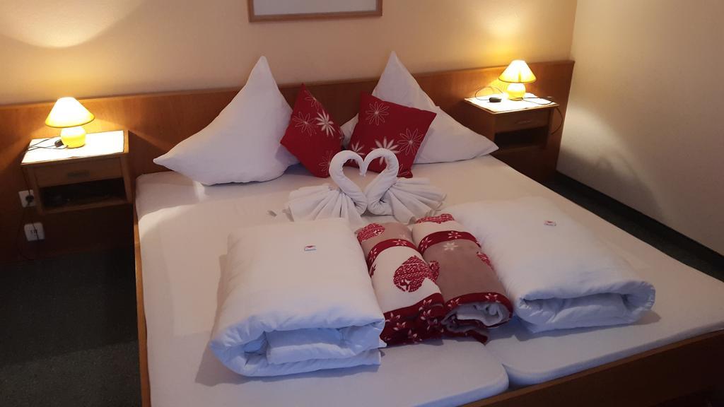 Hotel Garni Wieshof Kirchberg in Tirol Esterno foto