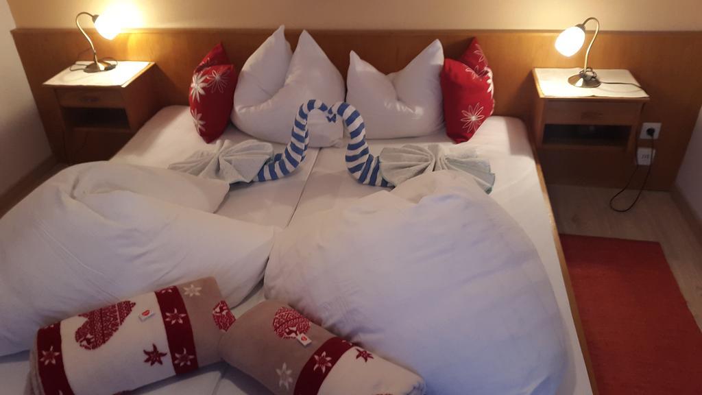 Hotel Garni Wieshof Kirchberg in Tirol Esterno foto